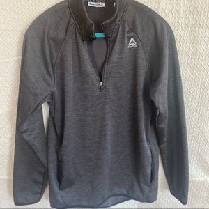 Reebok sport pull over